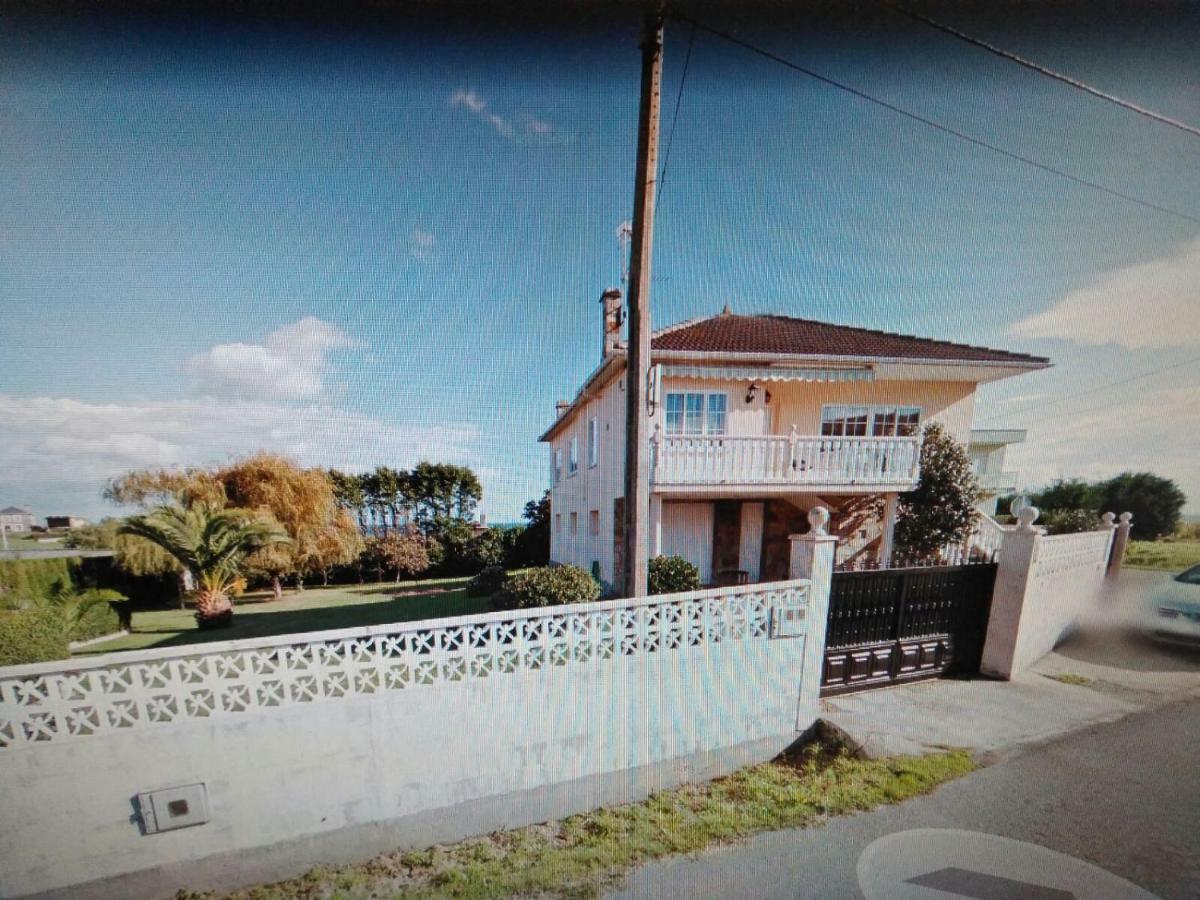 Chalet vacacional en segunda linea de playa Foz Exterior foto